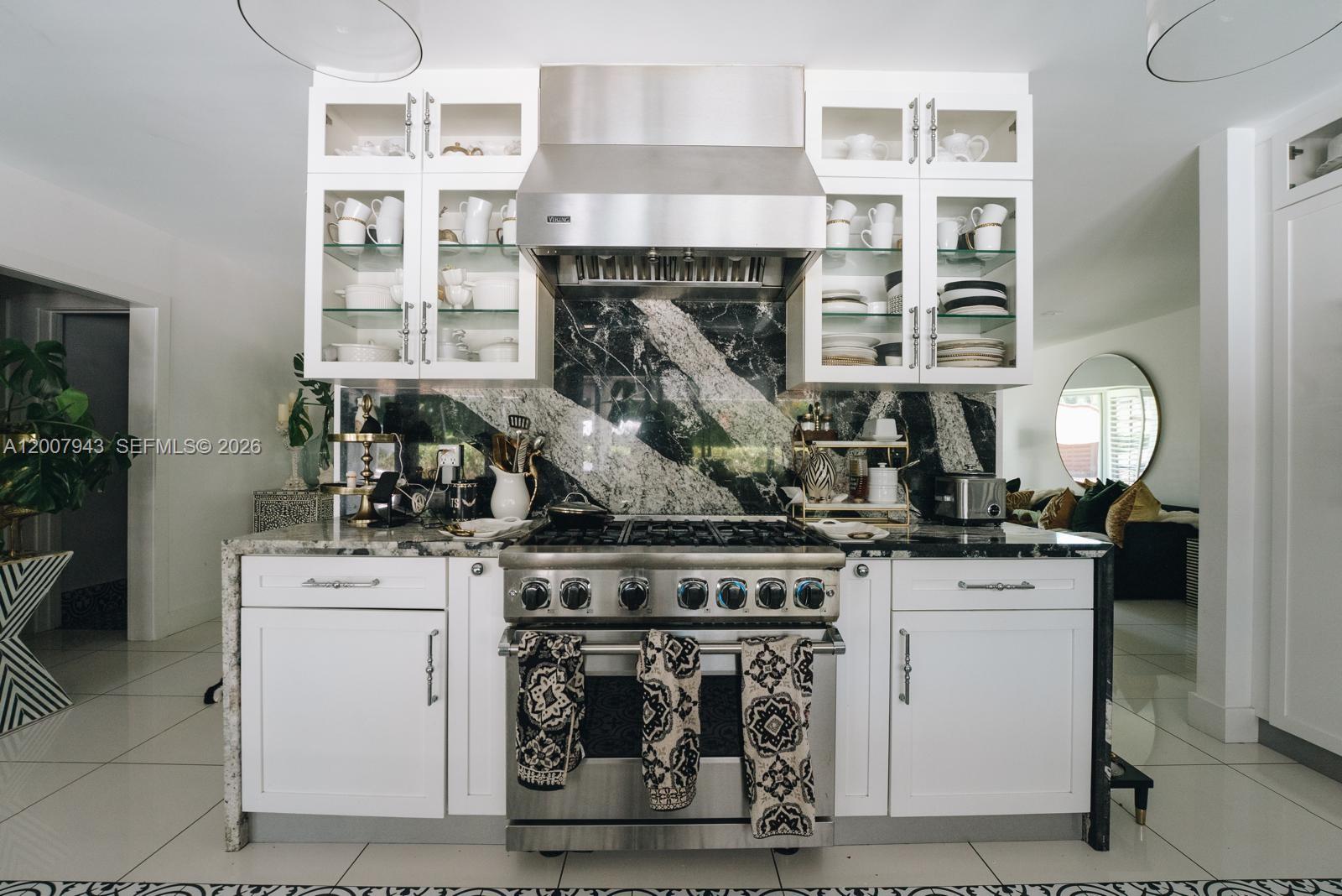 16241 W Troon Cir, Miami Lakes FL 33014
