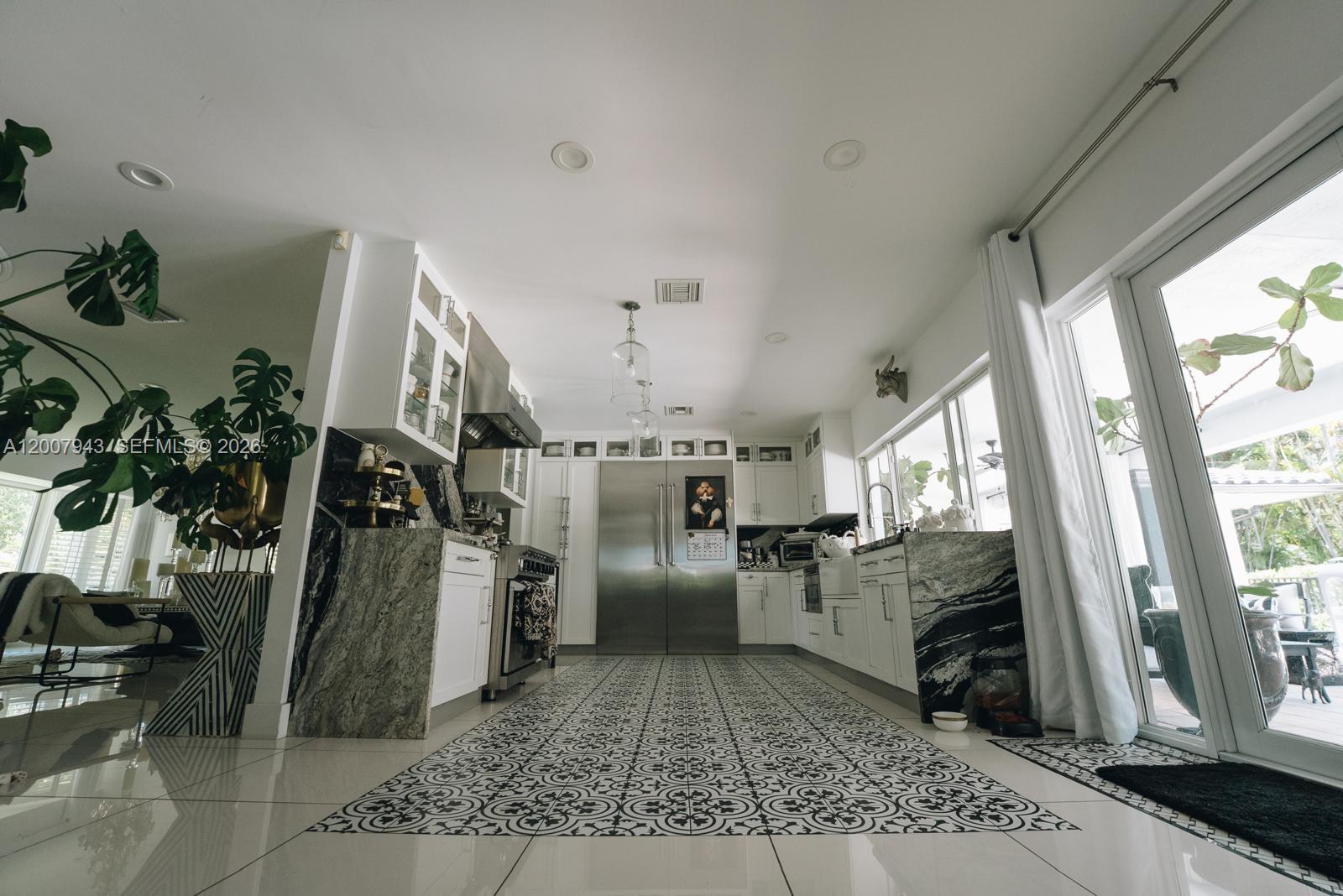 16241 W Troon Cir, Miami Lakes FL 33014