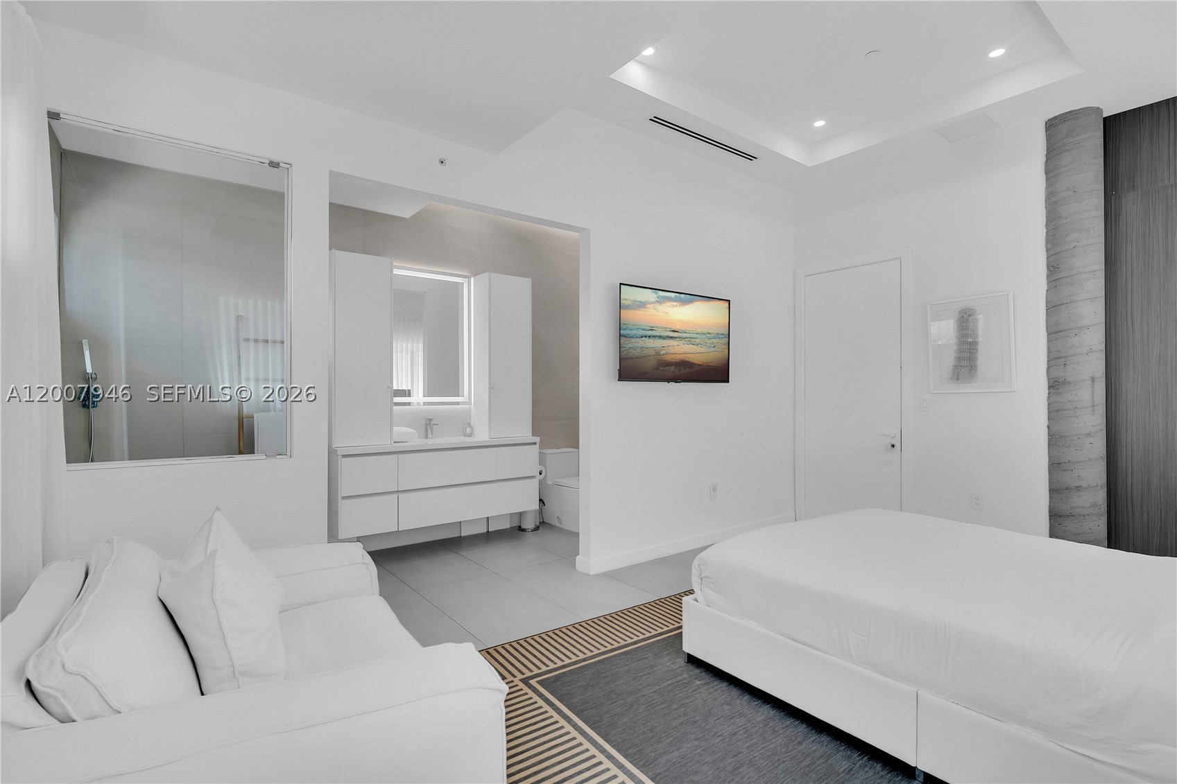 11 Century Ln, Miami Beach FL 33139