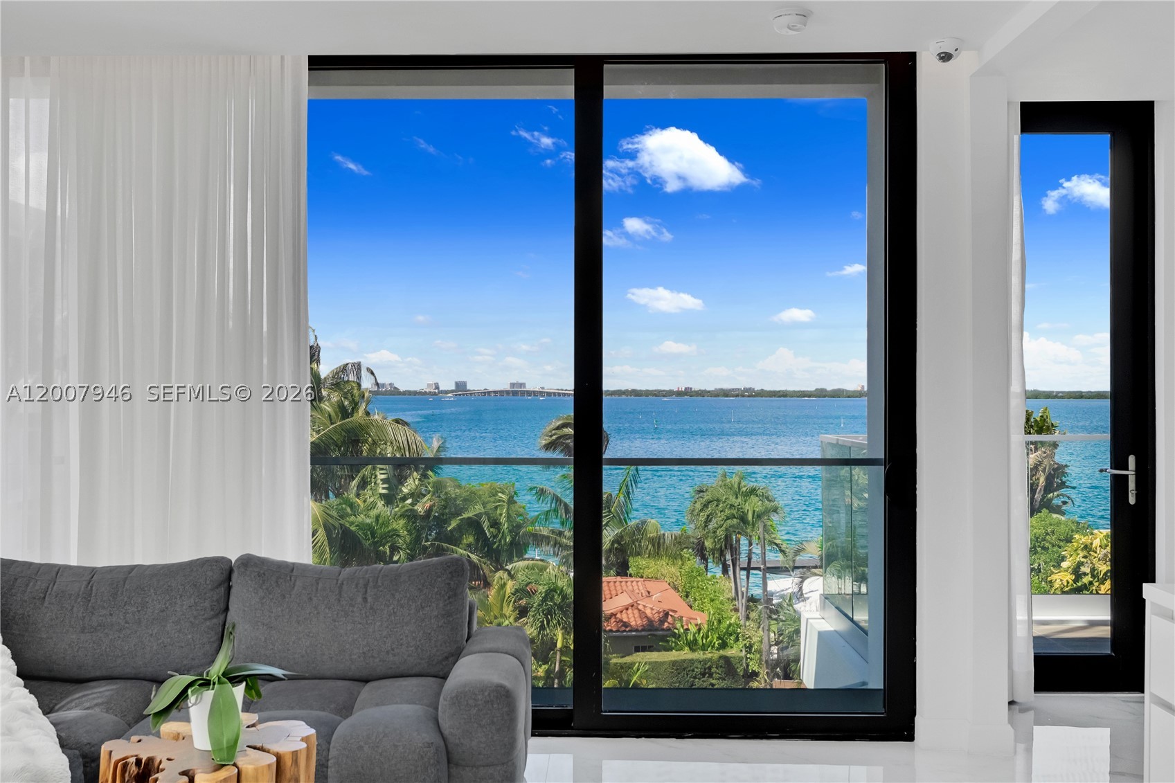 11 Century Ln, Miami Beach FL 33139