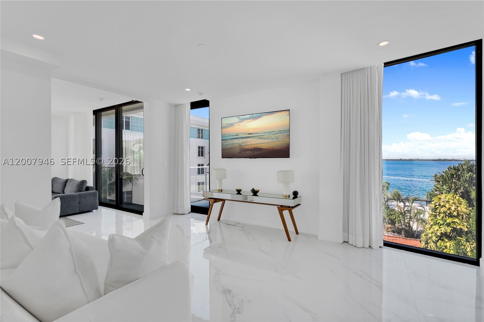 11 Century Ln, Miami Beach FL 33139