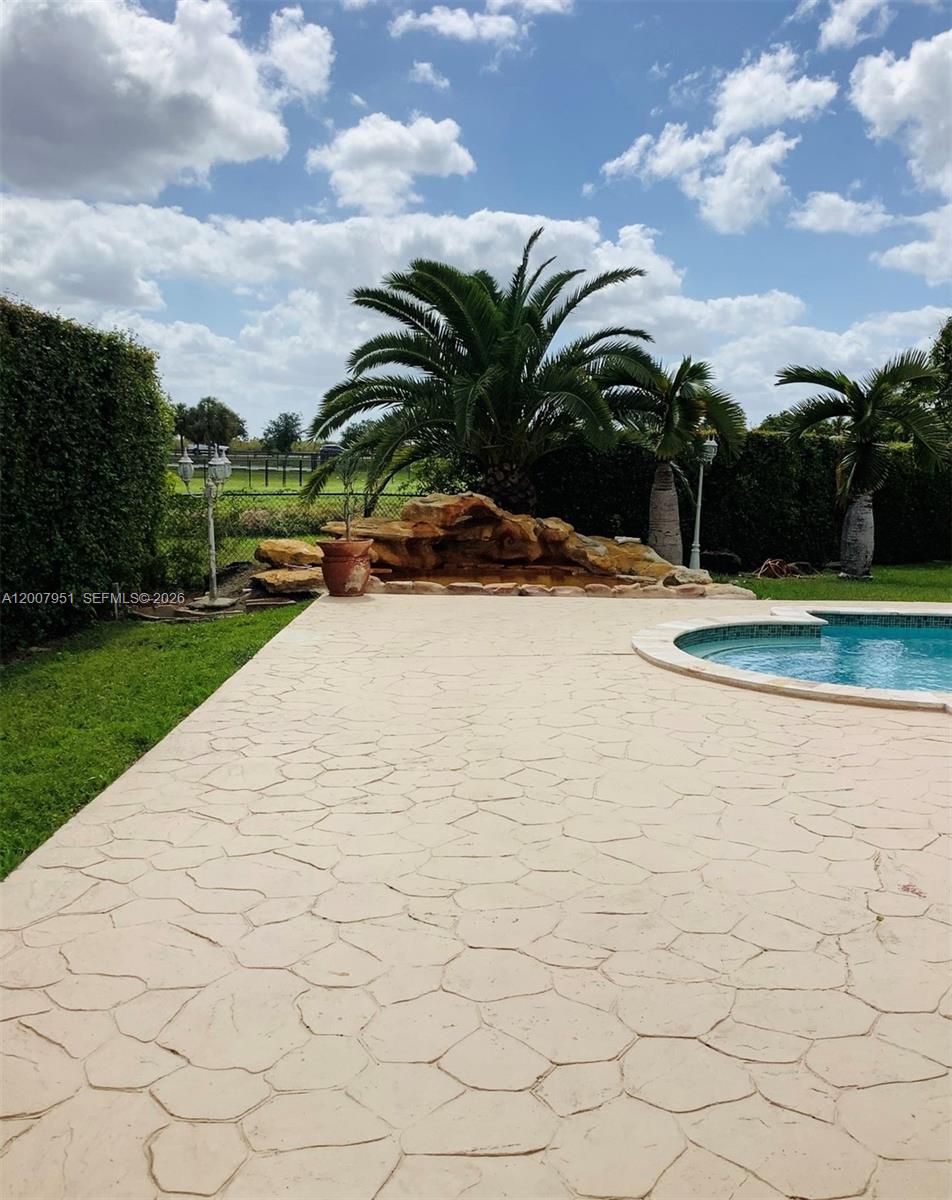 11230 SW 156th Ave, Miami FL 33196