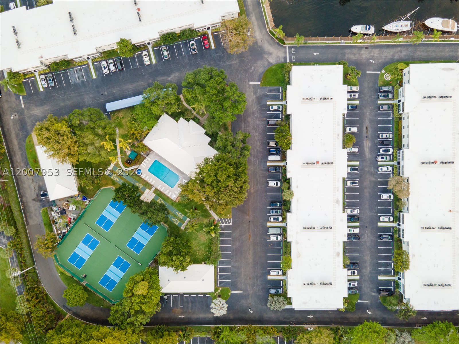 6315 Bay Club Dr #3, Fort Lauderdale FL 33308