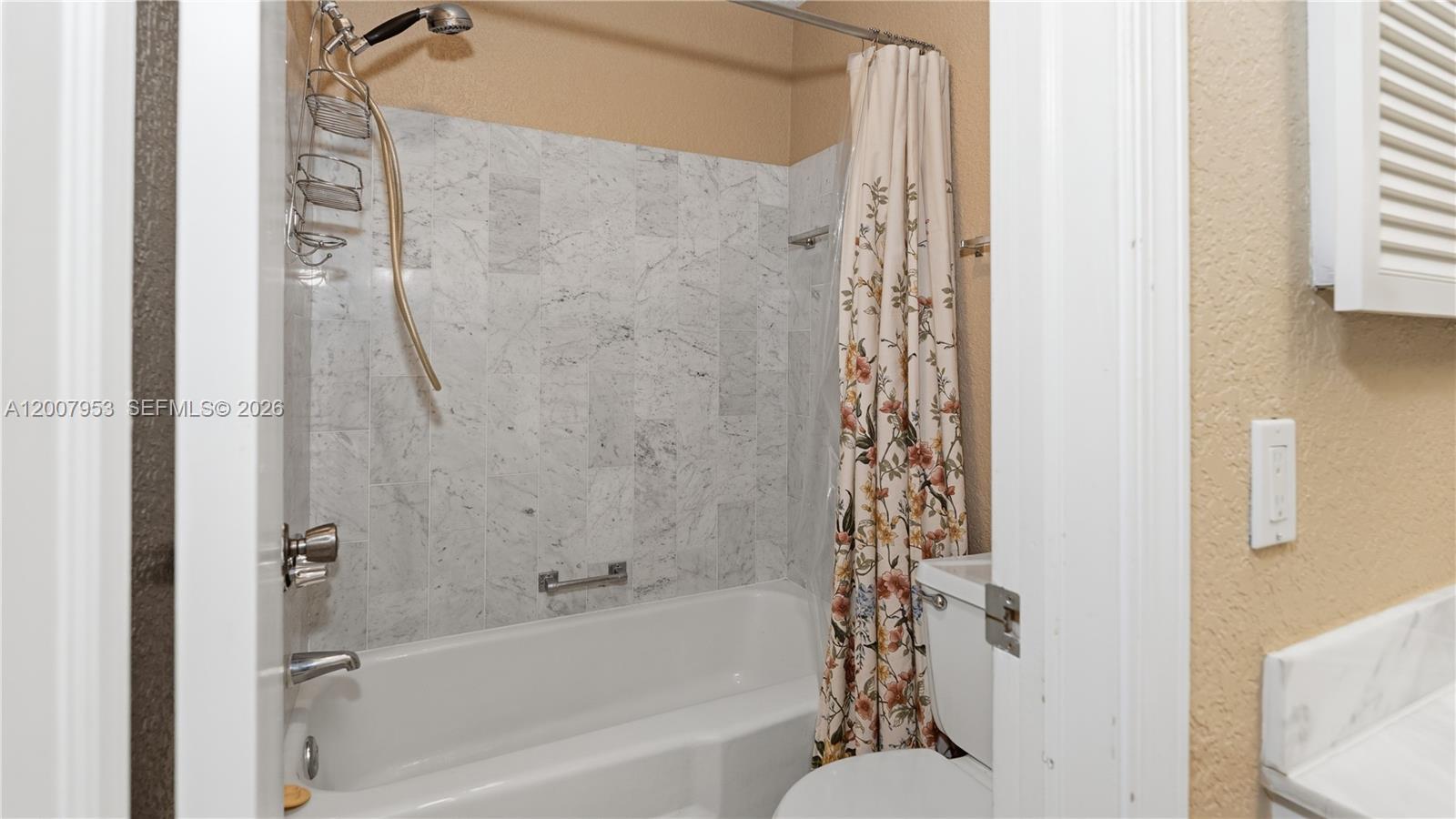 6315 Bay Club Dr #3, Fort Lauderdale FL 33308
