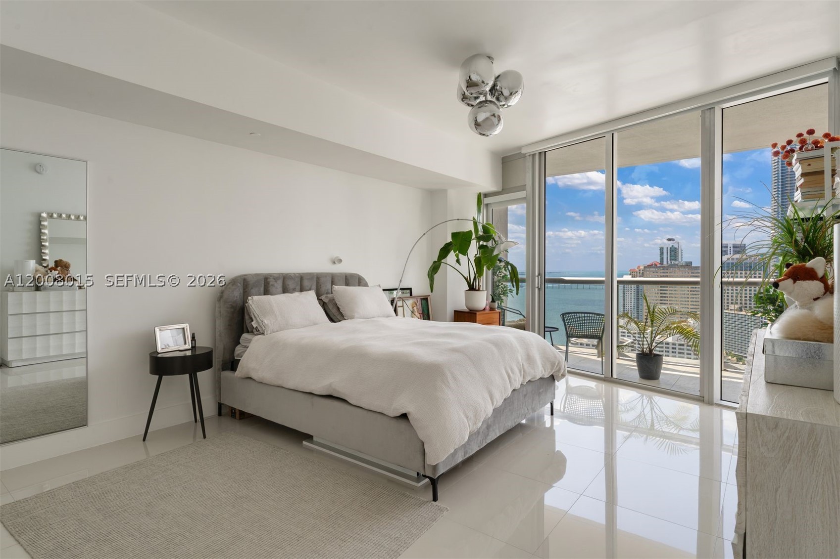 495 Brickell Ave #3509, Miami FL 33131