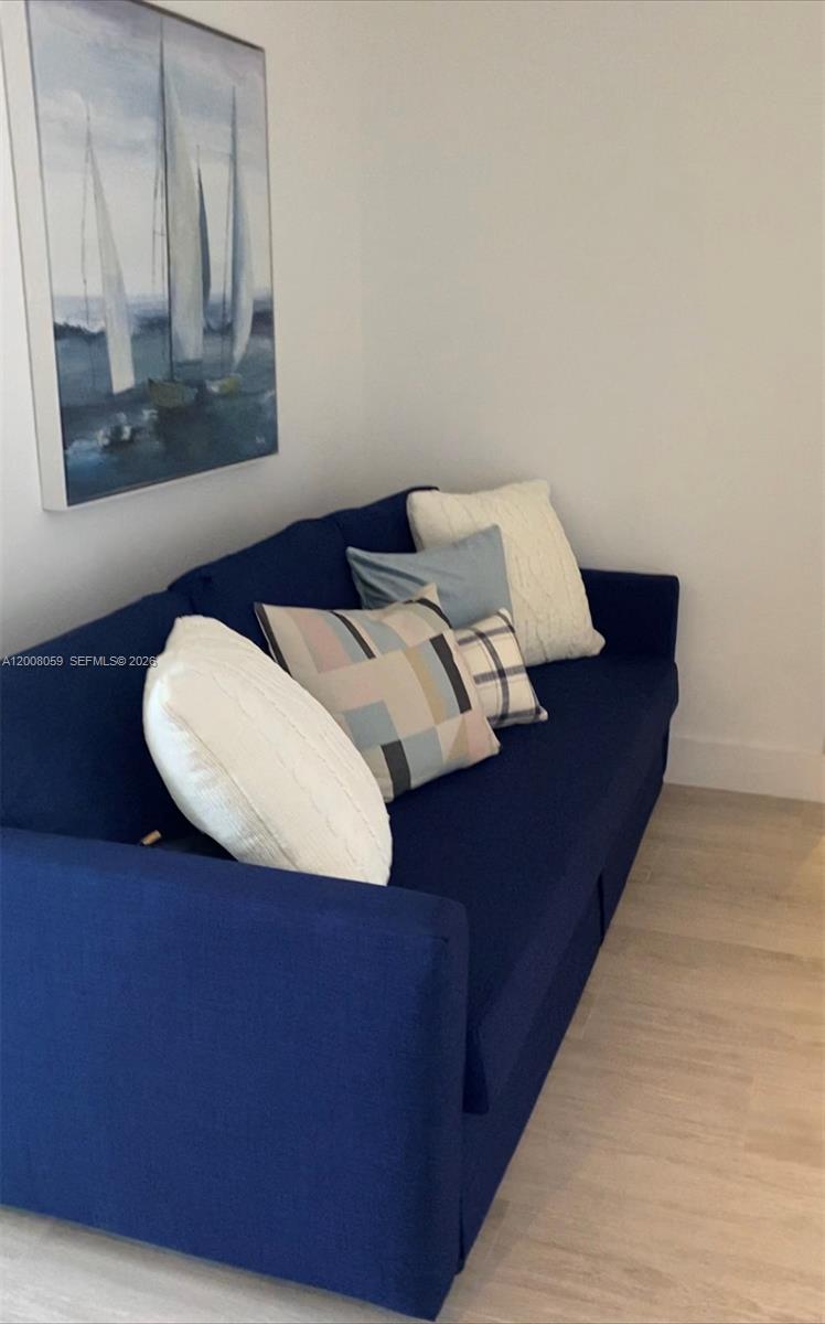 121 NE 34th St #2705, Miami FL 33137