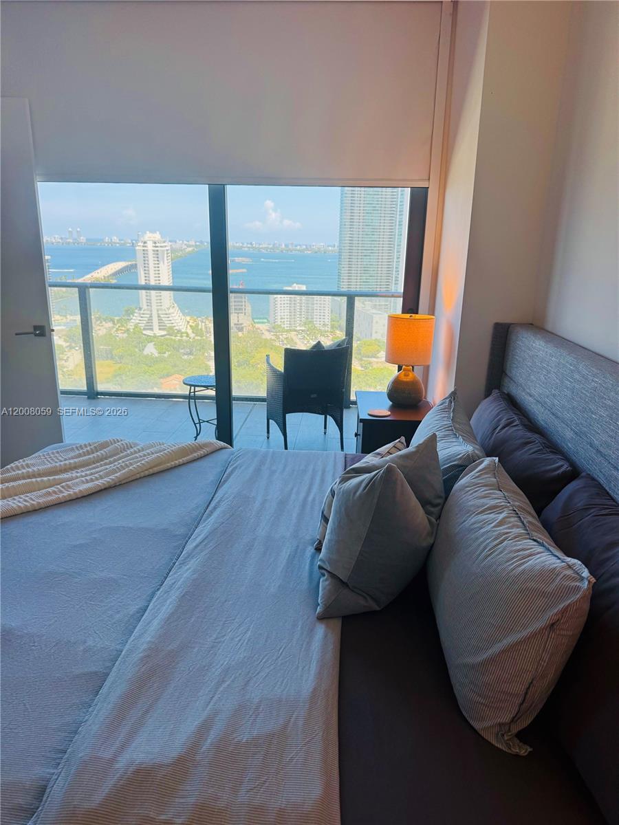 121 NE 34th St #2705, Miami FL 33137