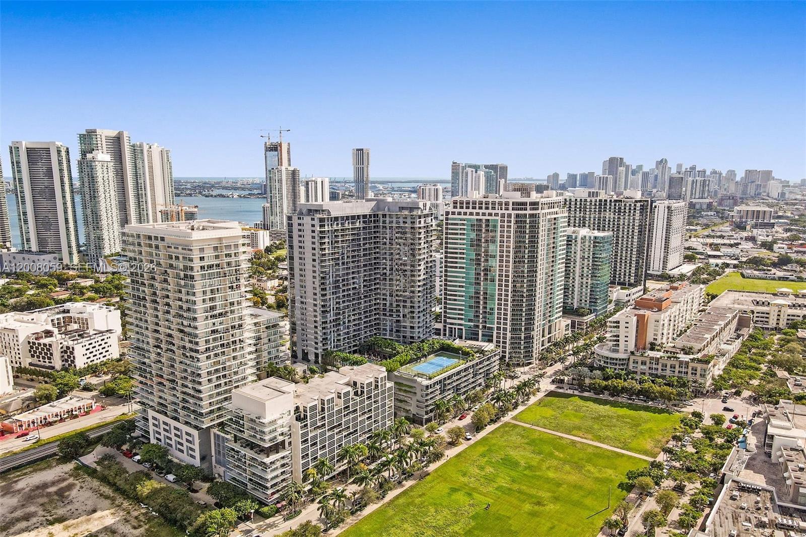 121 NE 34th St #2705, Miami FL 33137