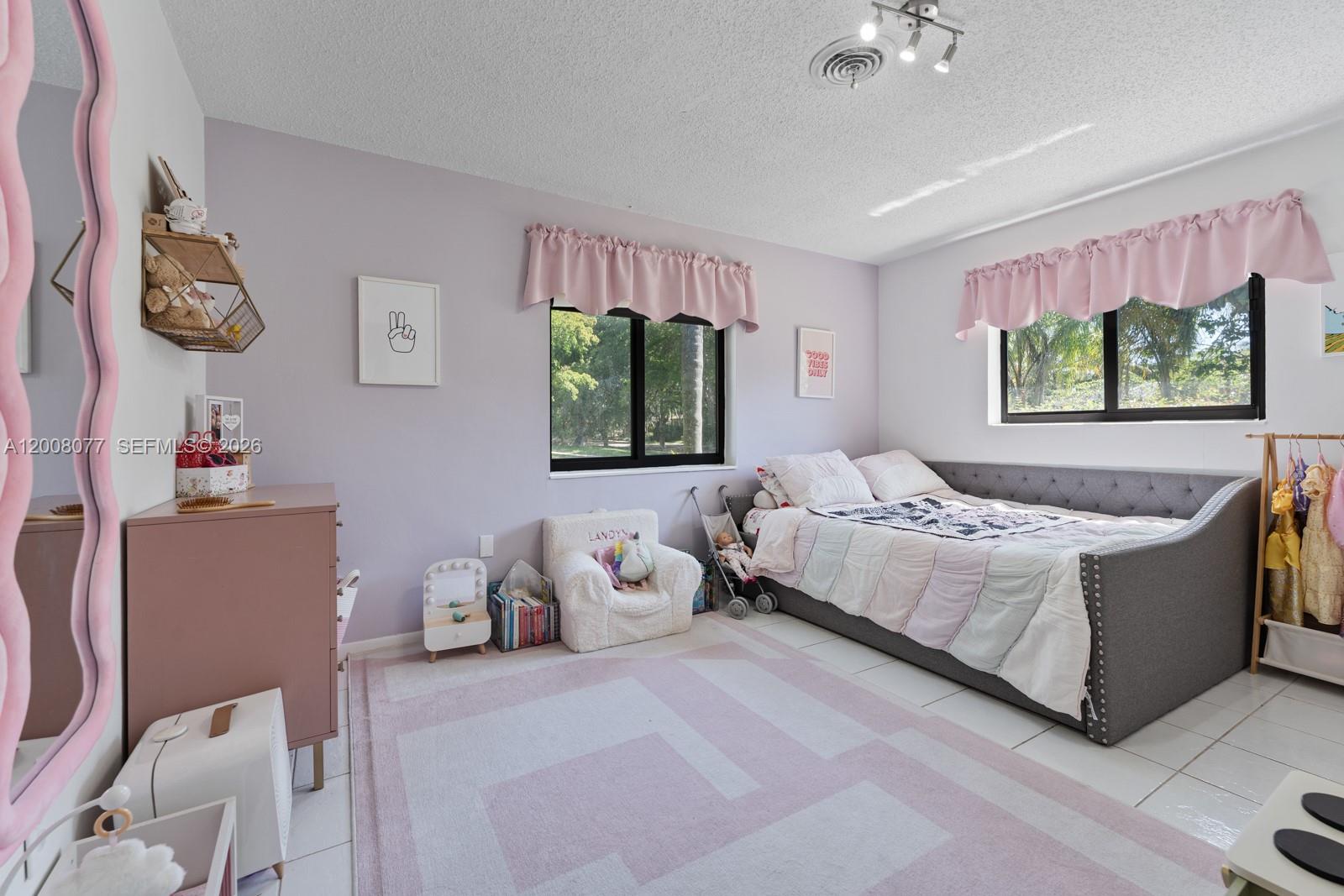 8620 SW 159th St, Palmetto Bay FL 33157