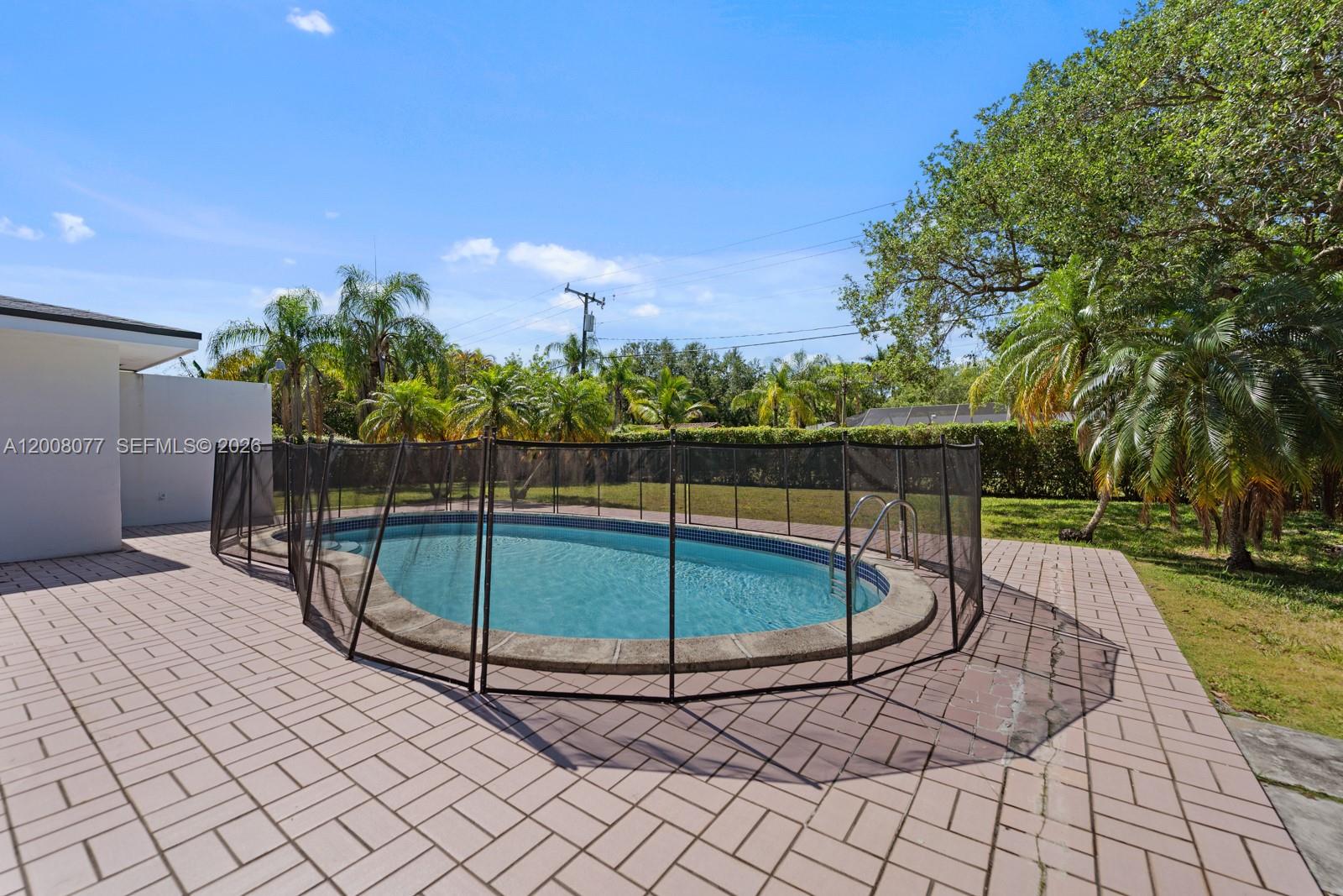 8620 SW 159th St, Palmetto Bay FL 33157