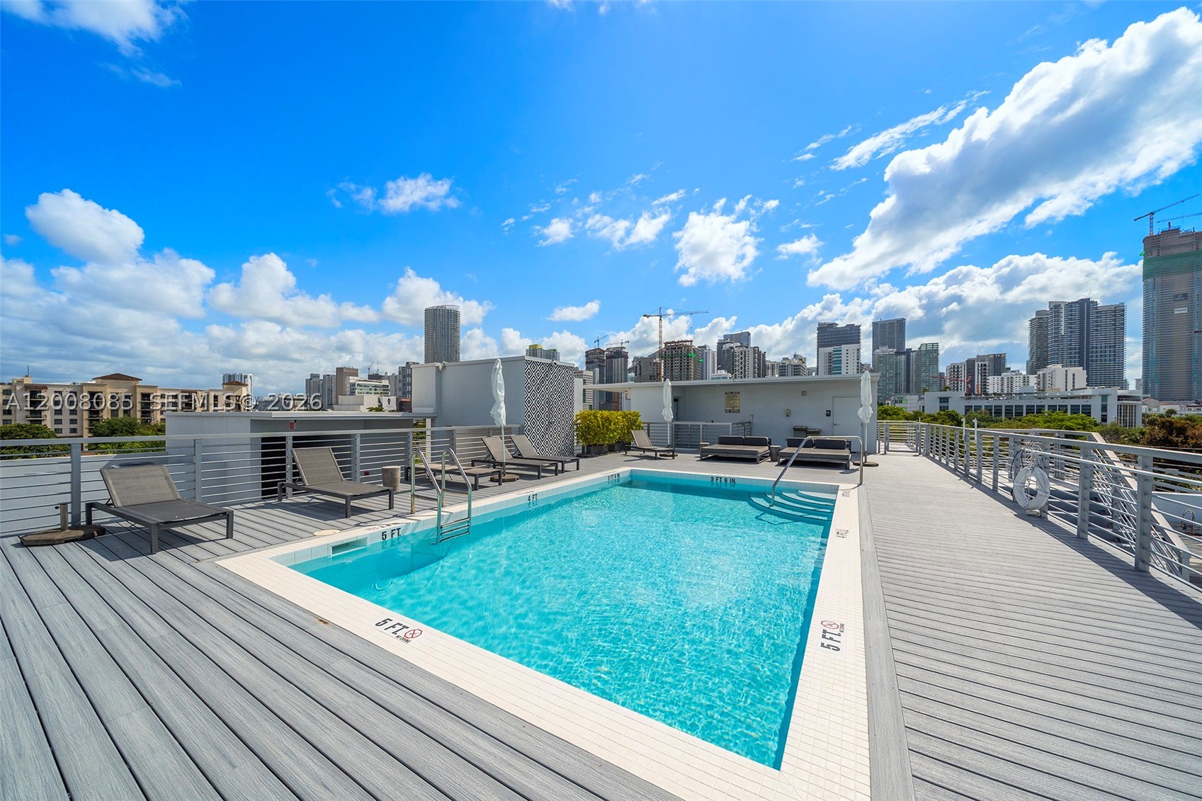 545 SW 11th St #208, Miami FL 33129