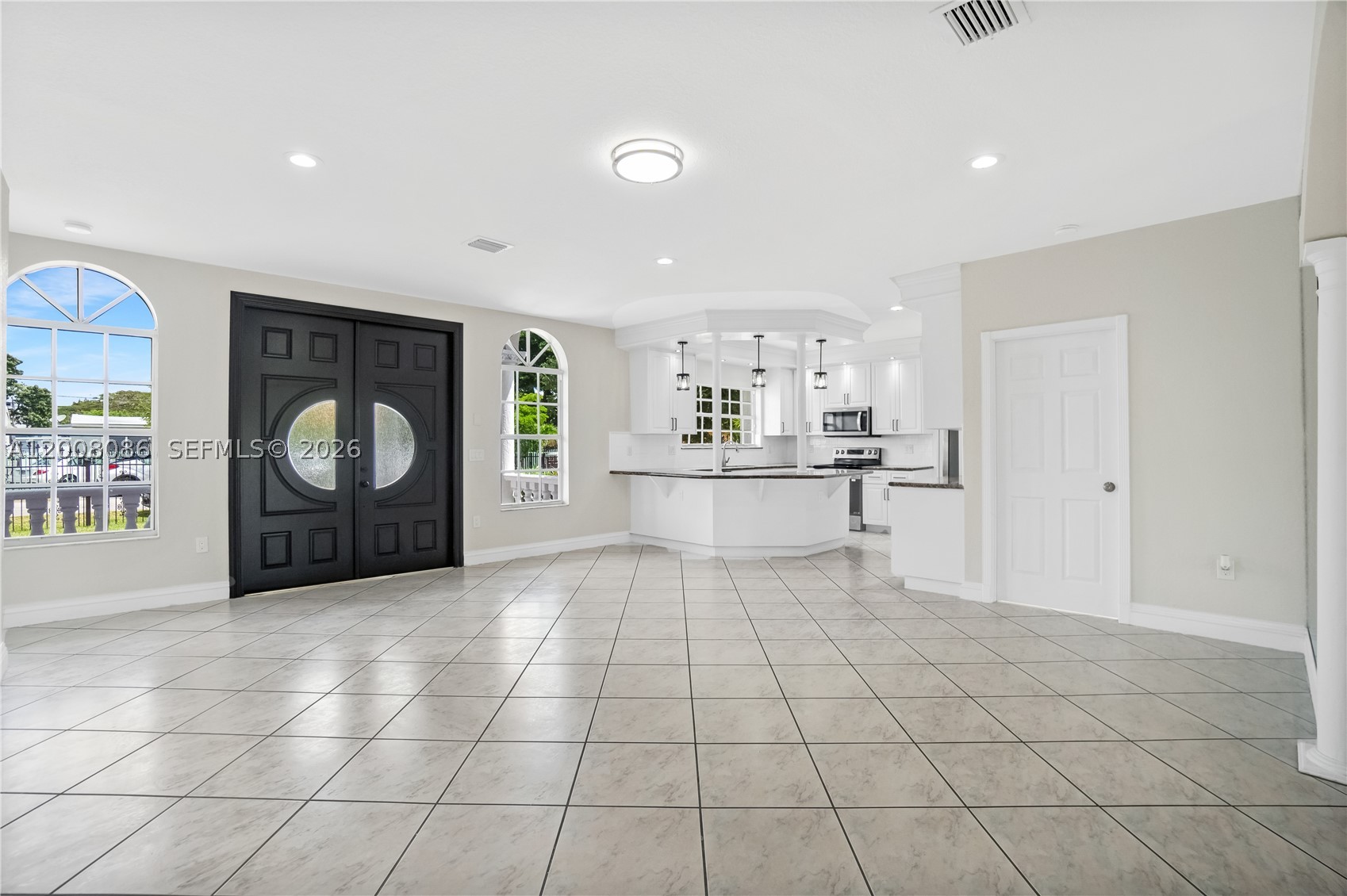 2850 NW 5th St, Miami FL 33125