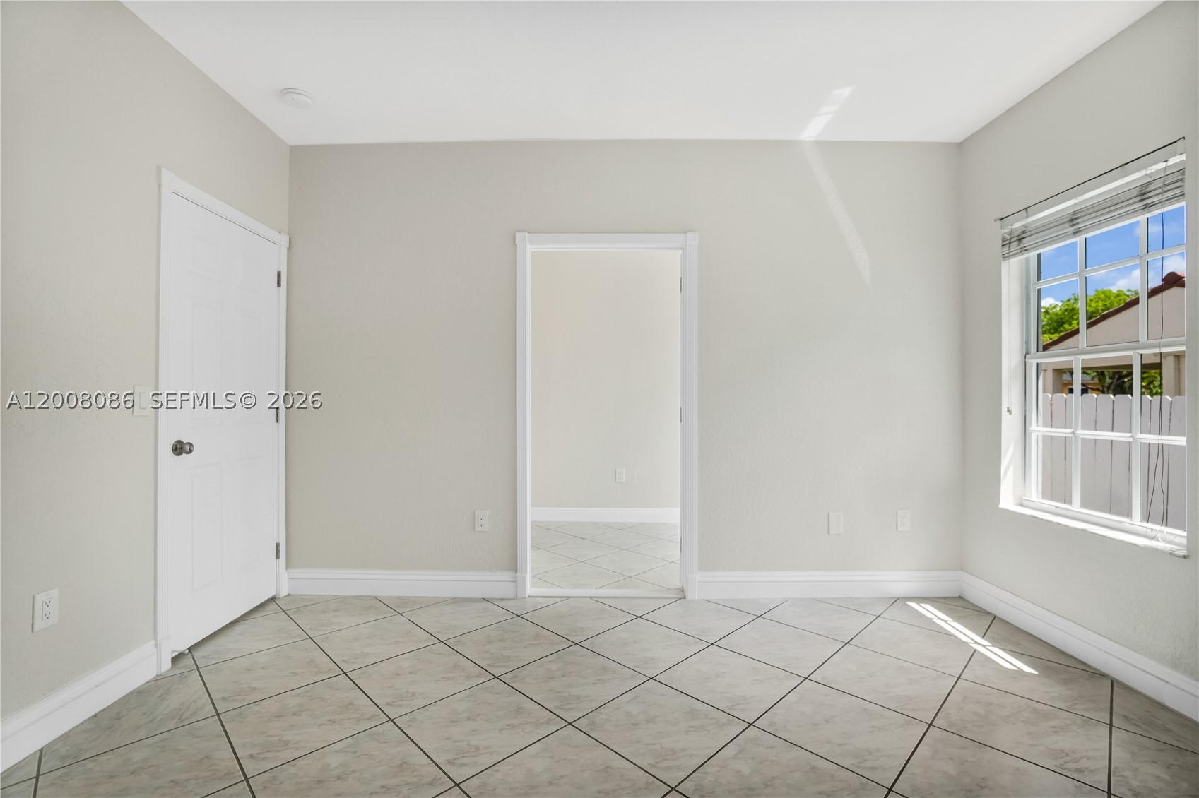 2850 NW 5th St, Miami FL 33125