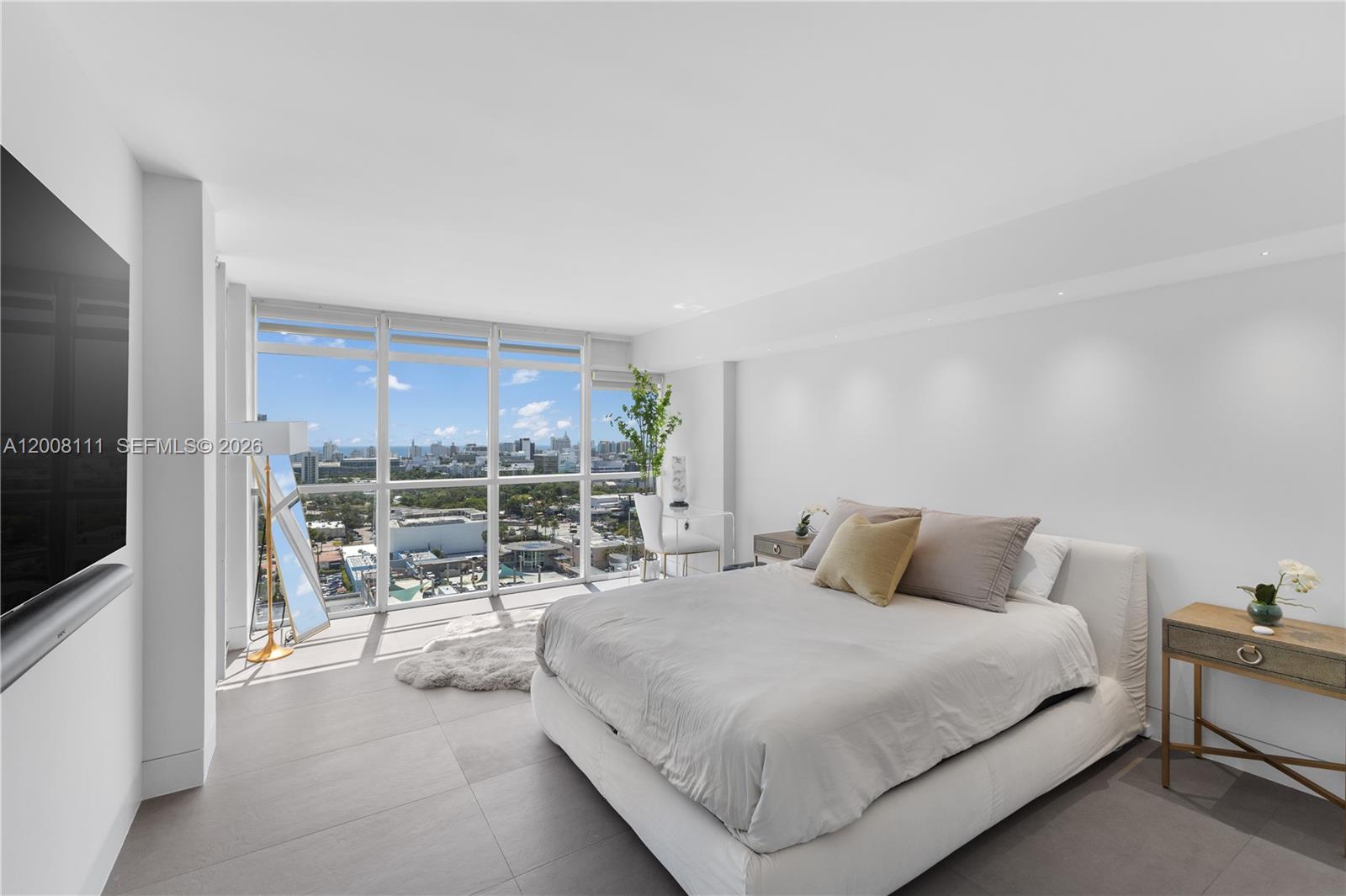 1800 Sunset Harbour Dr #2105, Miami Beach FL 33139