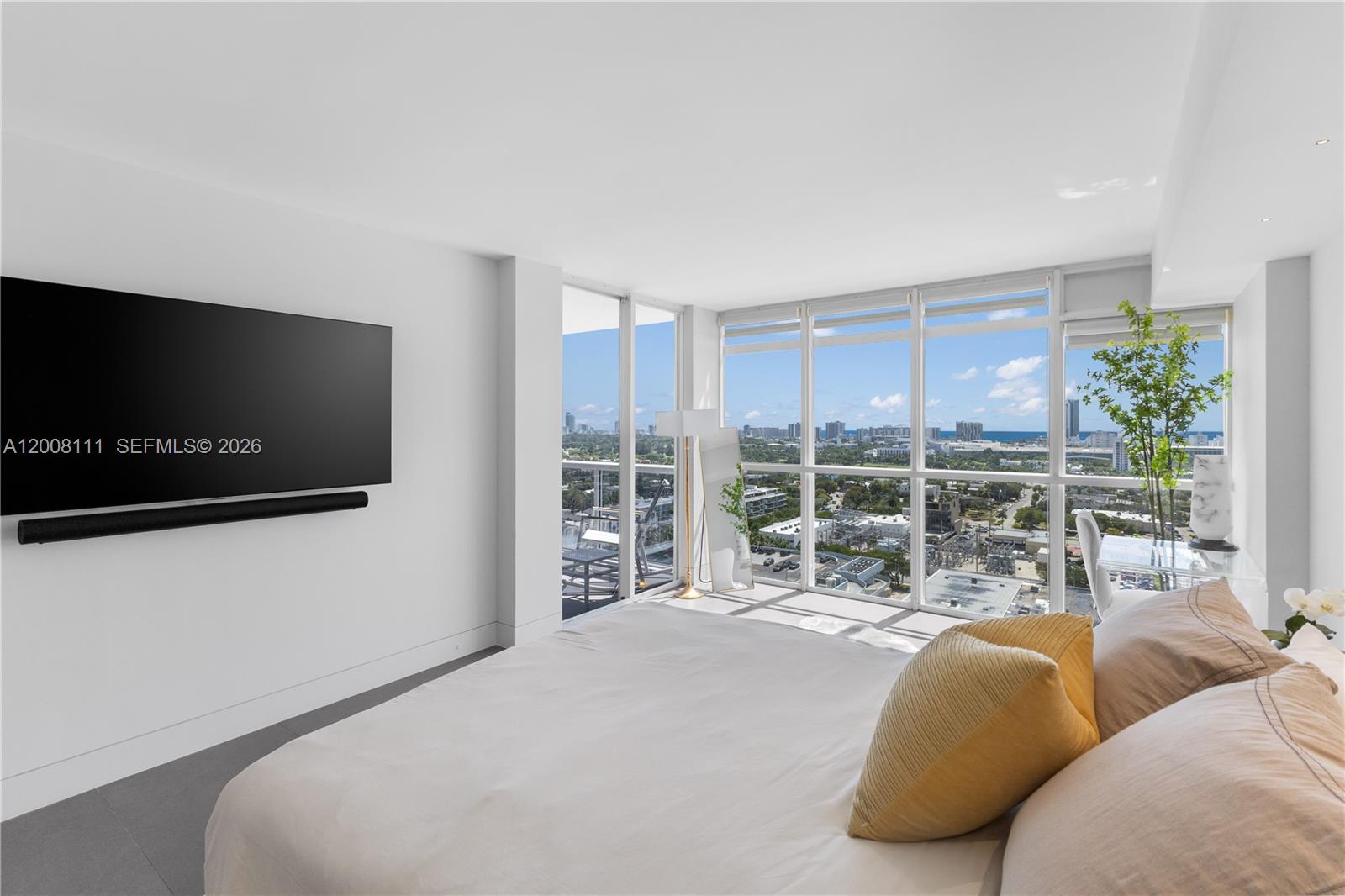 1800 Sunset Harbour Dr #2105, Miami Beach FL 33139