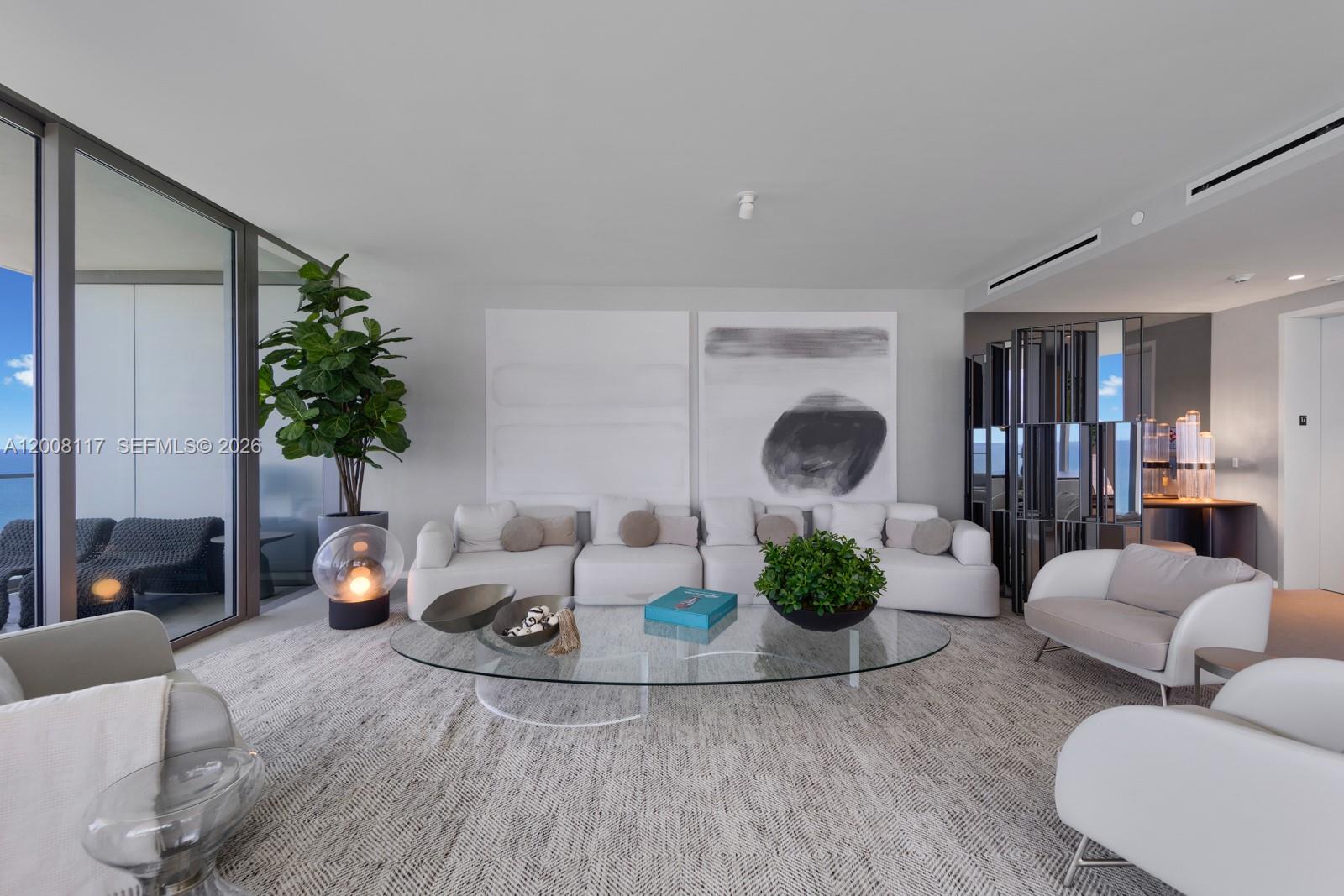2000 S Ocean Dr #17A, Hallandale Beach FL 33009