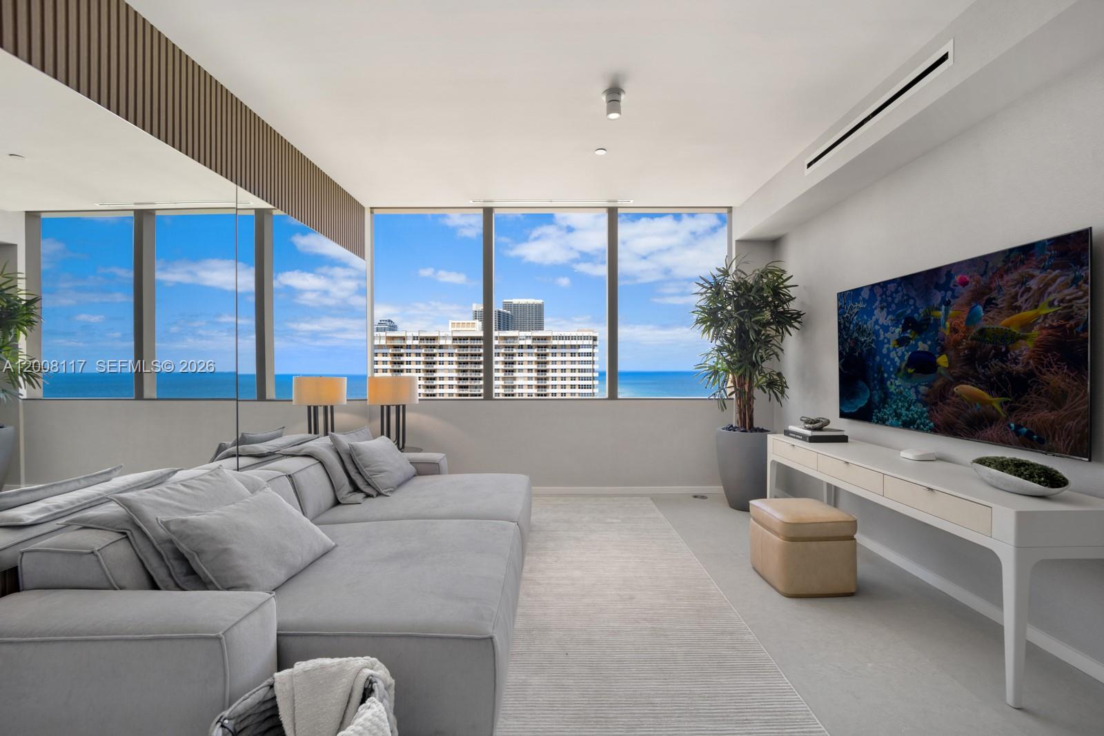2000 S Ocean Dr #17A, Hallandale Beach FL 33009