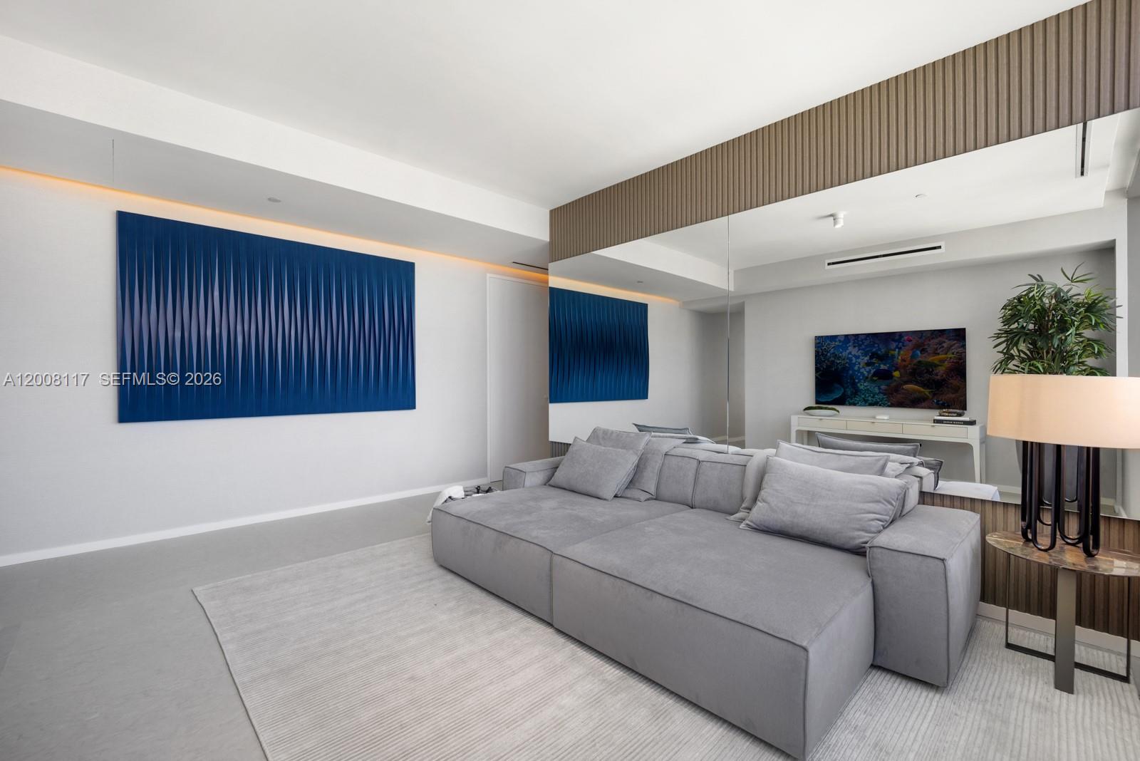 2000 S Ocean Dr #17A, Hallandale Beach FL 33009