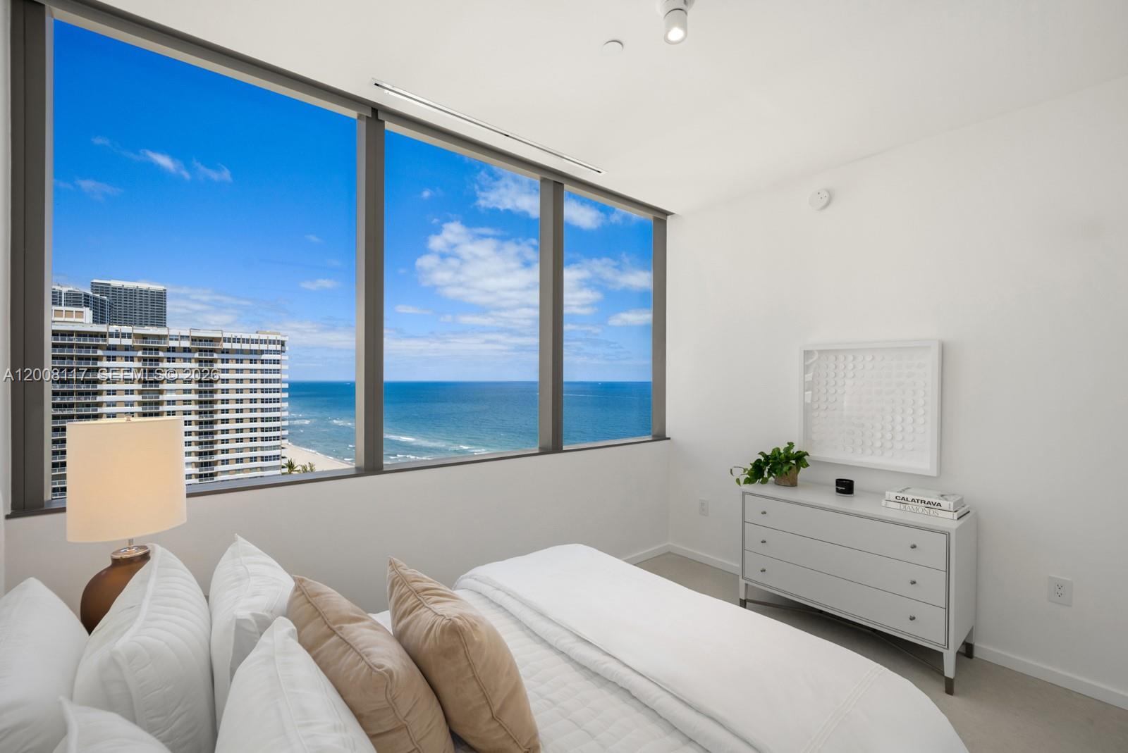 2000 S Ocean Dr #17A, Hallandale Beach FL 33009