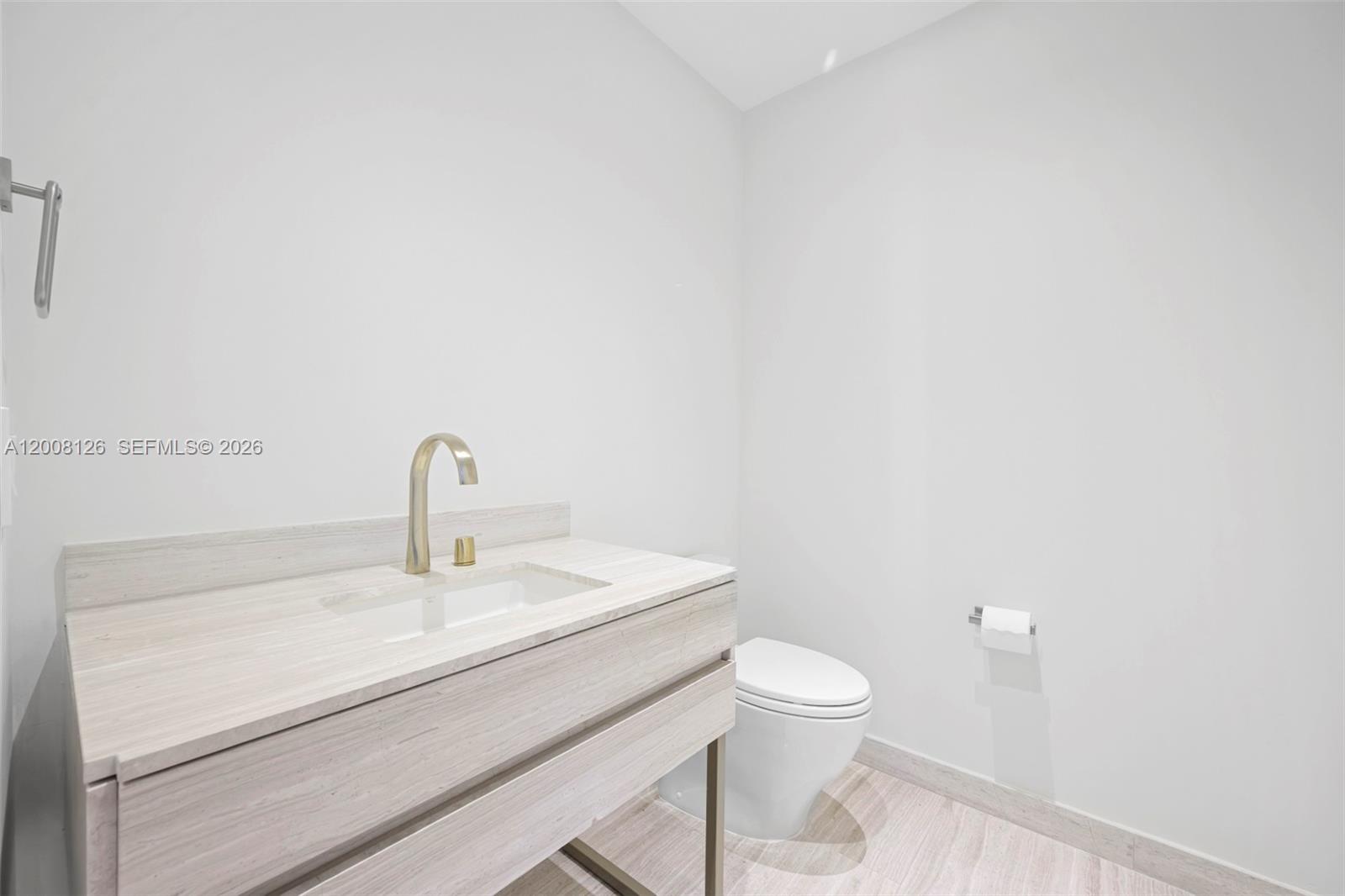 18975 Collins Ave #700, Sunny Isles Beach FL 33160