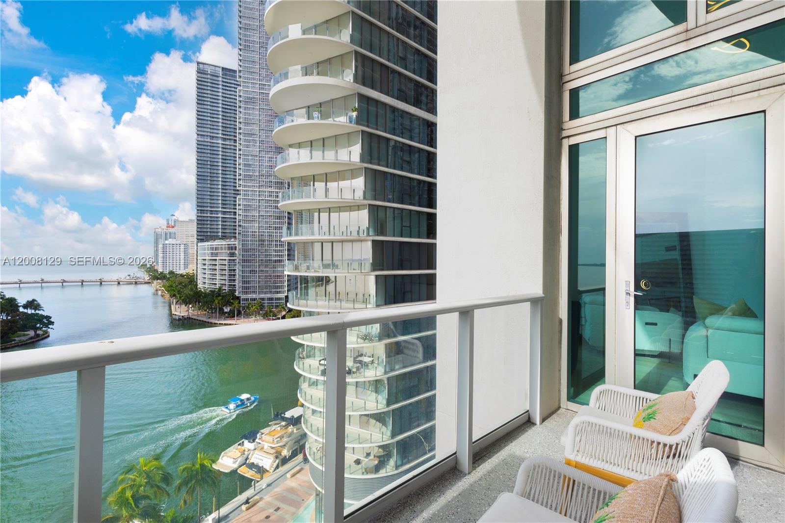 300 S Biscayne Blvd #L-1014, Miami FL 33131