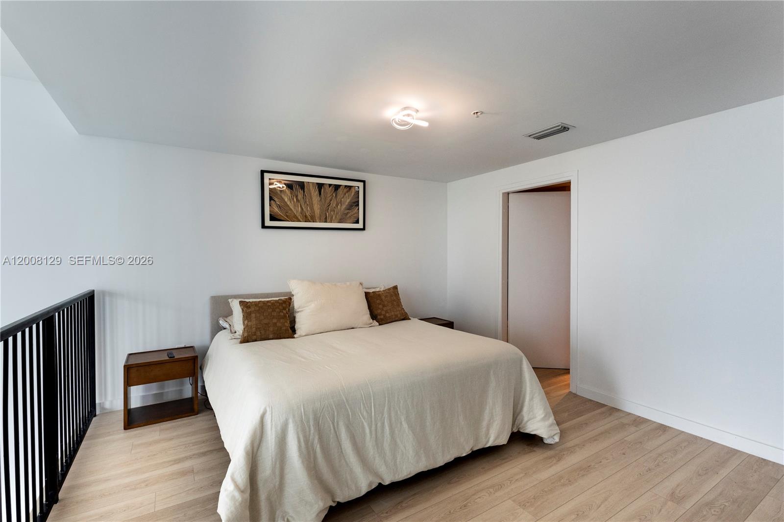300 S Biscayne Blvd #L-1014, Miami FL 33131