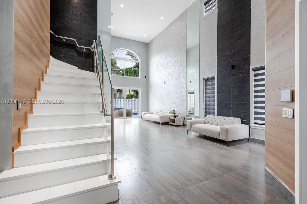 3949 194th Ln, Sunny Isles Beach FL 33160
