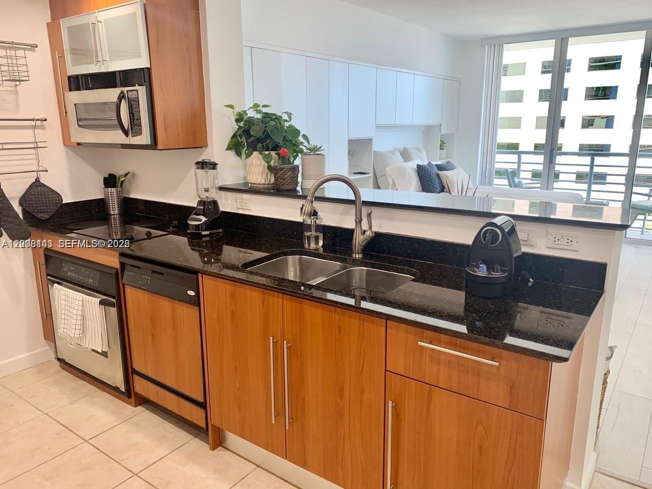 335 S Biscayne Blvd #1106, Miami FL 33131