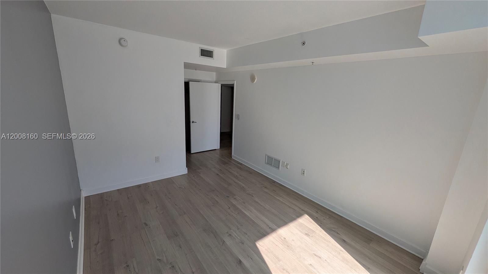 1900 N Bayshore Dr #4007, Miami FL 33132