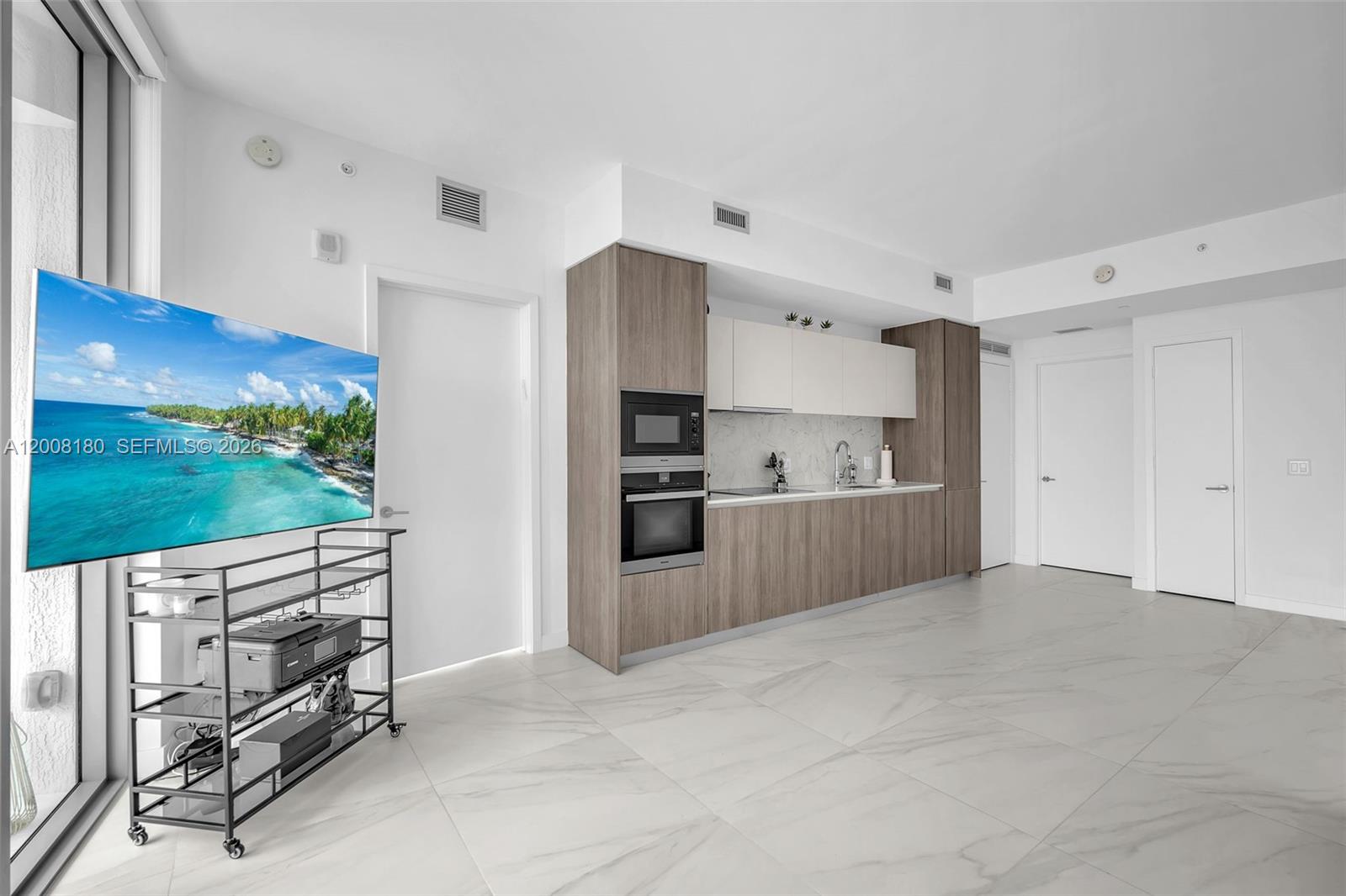 2900 NE 7th Ave #1806, Miami FL 33137