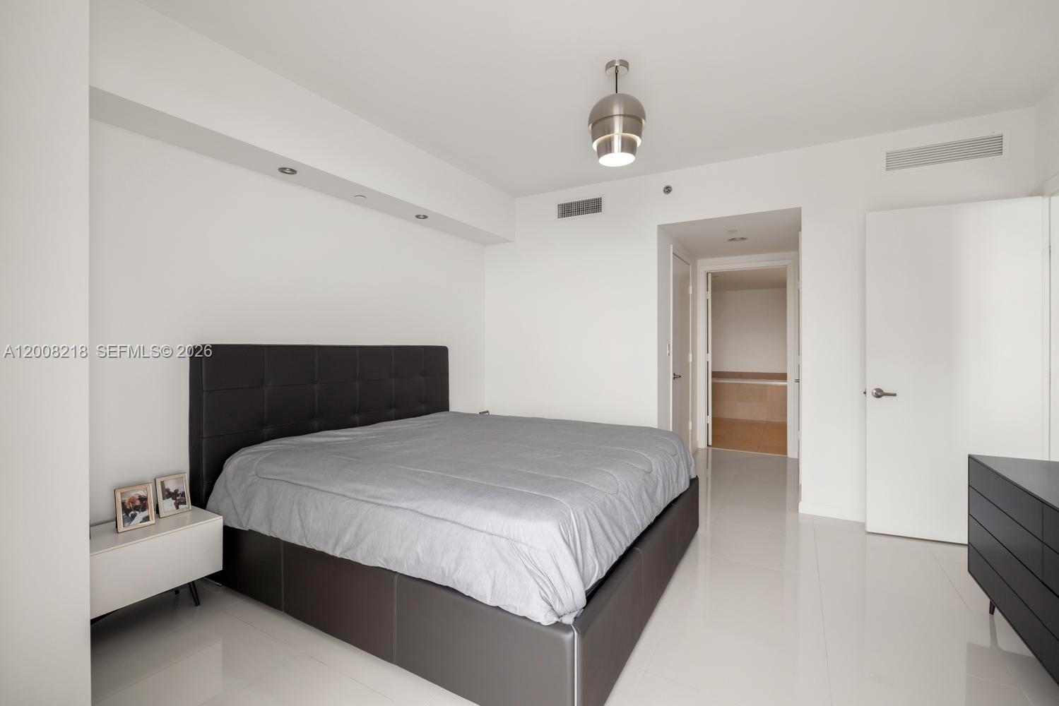 495 Brickell Ave #2603, Miami FL 33131