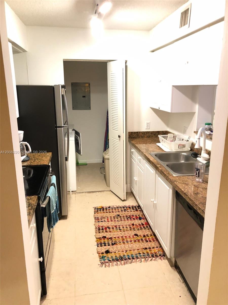 19555 E Country Club Dr #8403, Aventura FL 33180