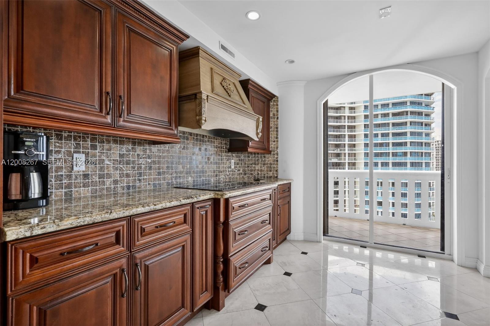 3000 Island Blvd #2305, Aventura FL 33160