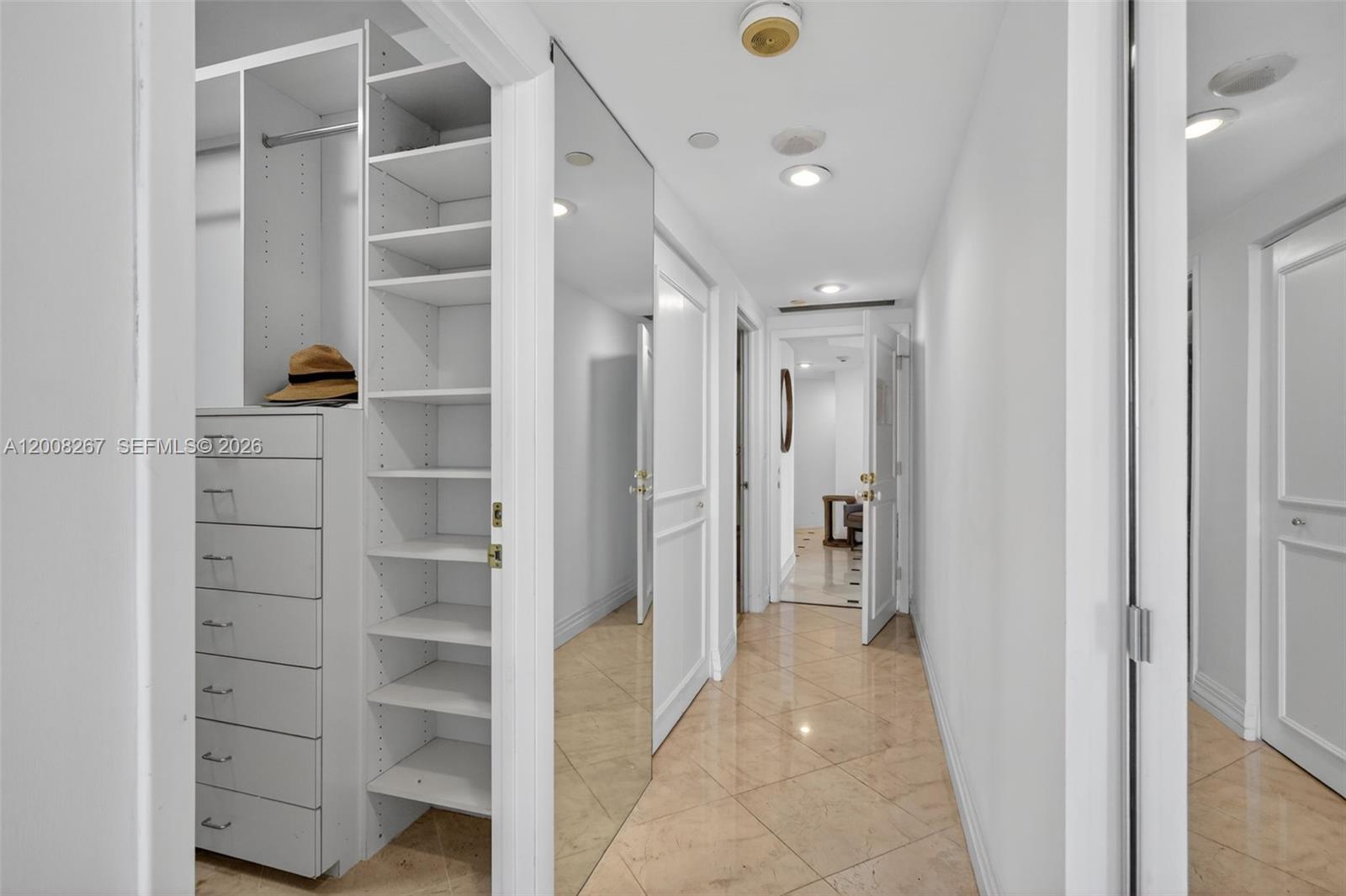 3000 Island Blvd #2305, Aventura FL 33160
