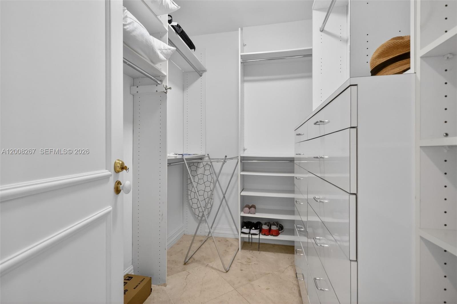 3000 Island Blvd #2305, Aventura FL 33160