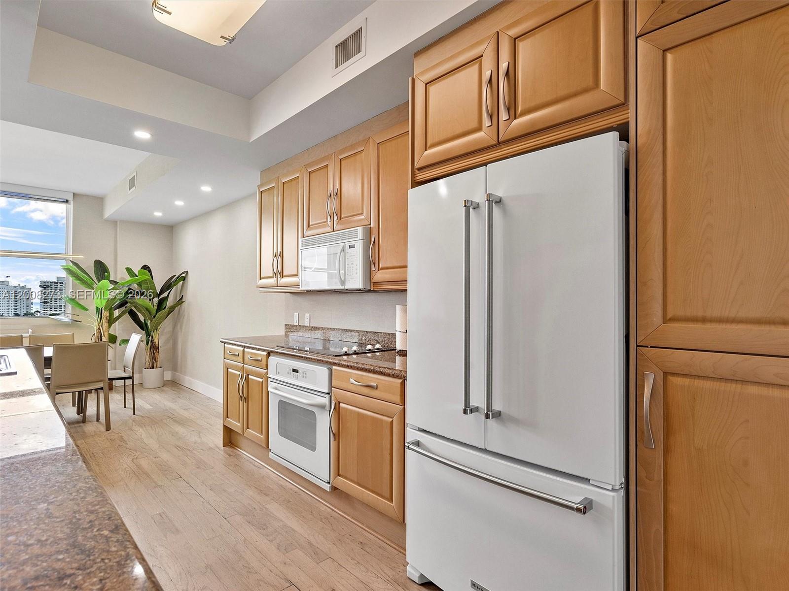 9751 E Bay Harbor Dr #11A, Bay Harbor Islands FL 33154