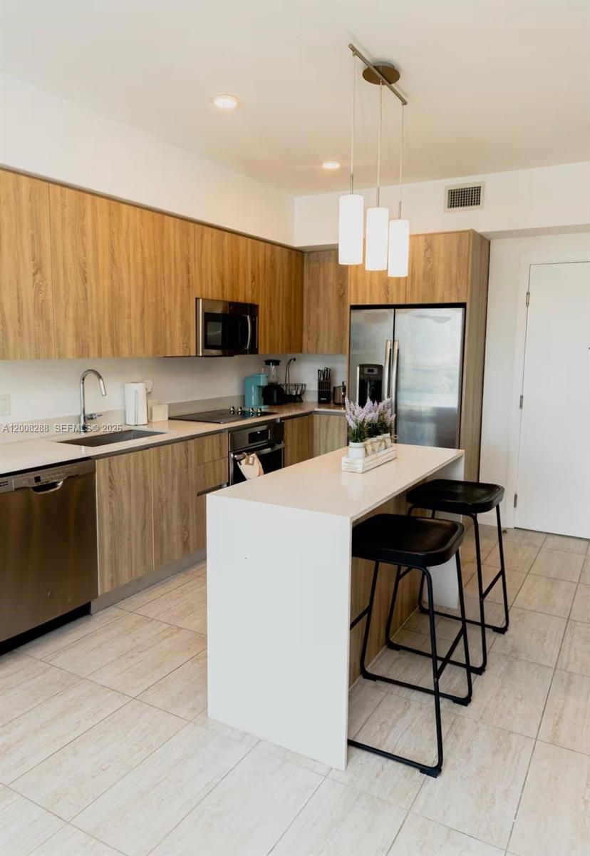 3900 Biscayne Blvd #S-906, Miami FL 33137