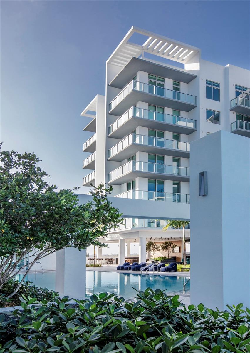 3900 Biscayne Blvd #S-906, Miami FL 33137