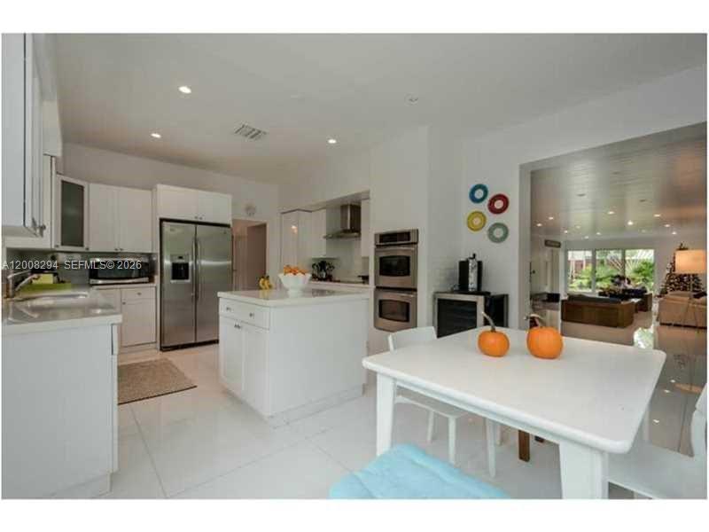 173 S Shore Dr S, Miami FL 33133