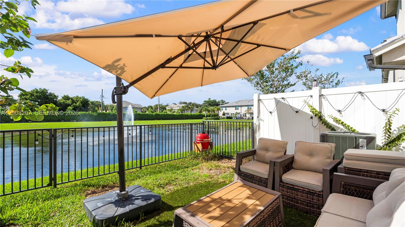2913 Olivia Ave, Lauderdale Lakes FL 33311