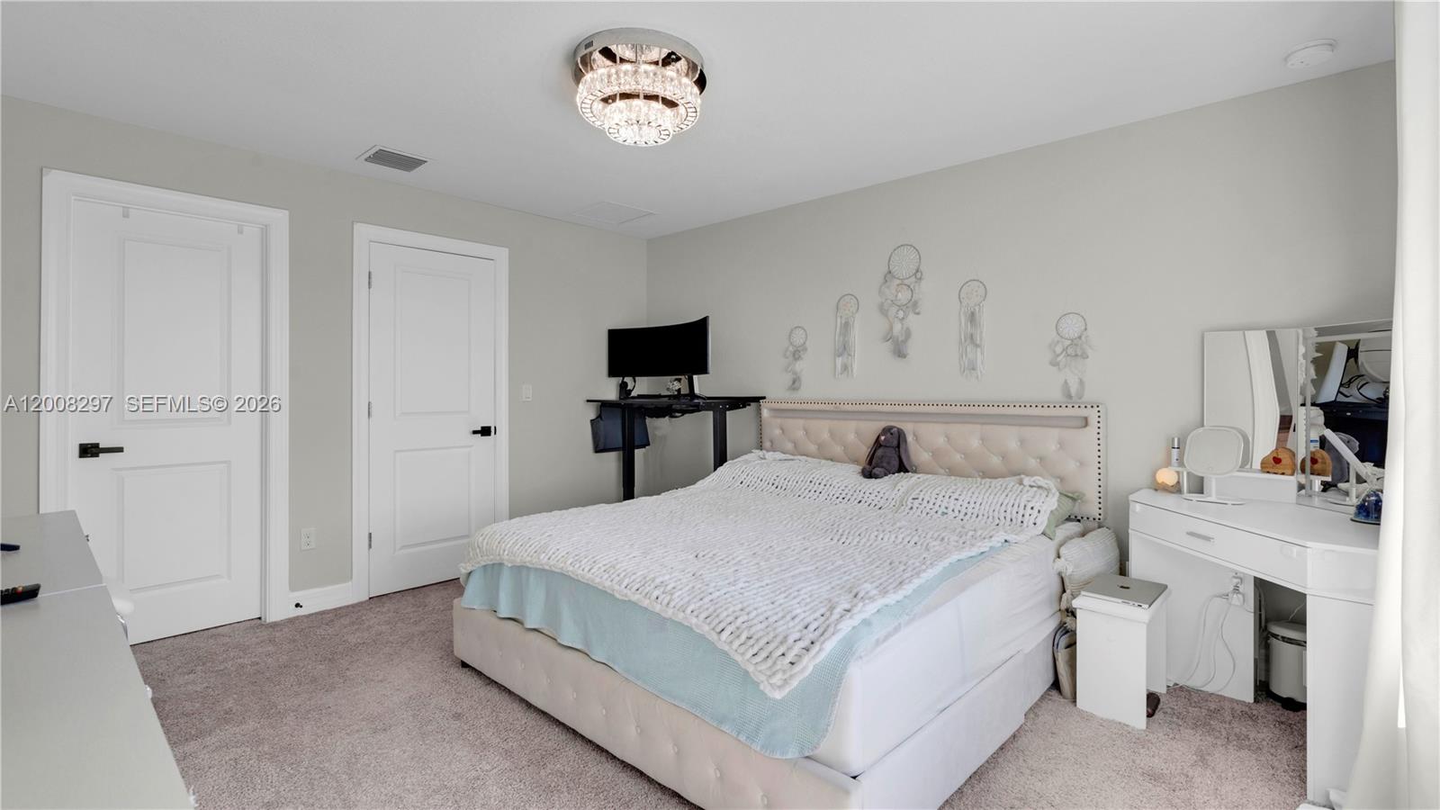 2913 Olivia Ave, Lauderdale Lakes FL 33311