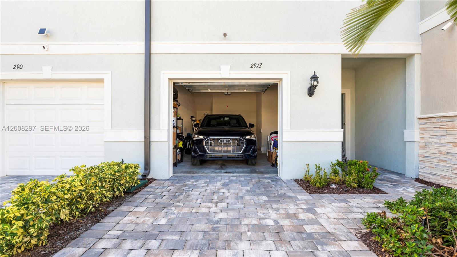 2913 Olivia Ave, Lauderdale Lakes FL 33311