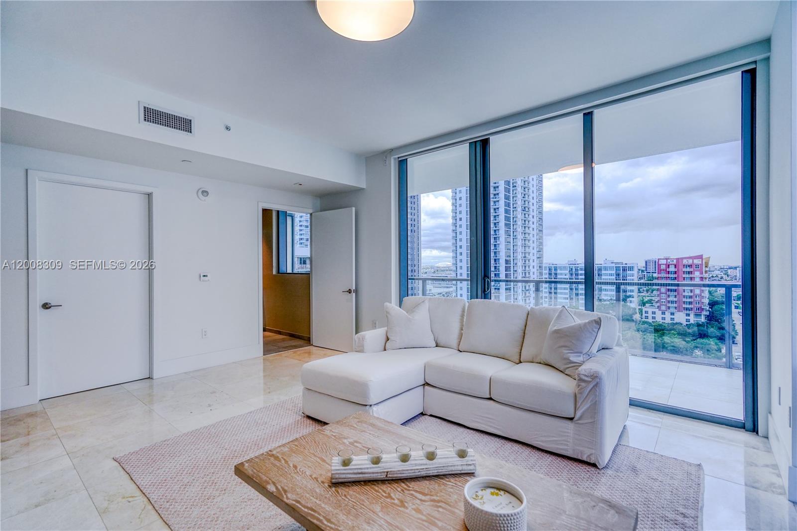 788 NE 23rd St #1102, Miami FL 33137