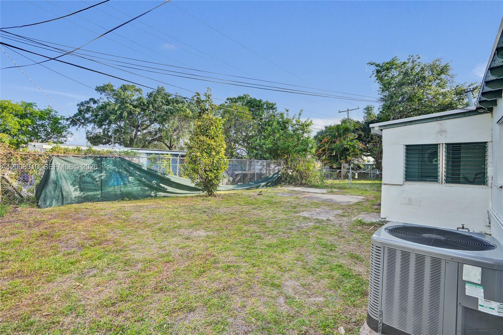 2100 Service Rd, Opa Locka FL 33054