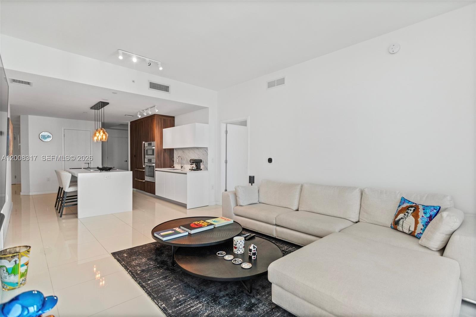 851 NE 1st Ave #3707, Miami FL 33132