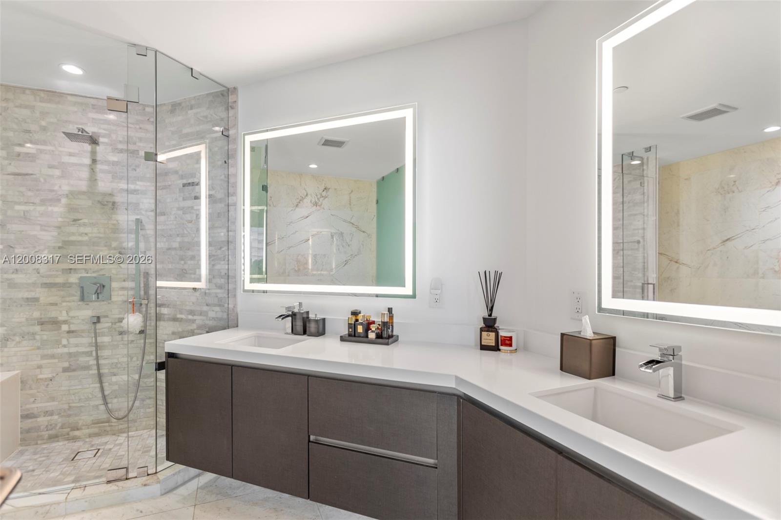 851 NE 1st Ave #3707, Miami FL 33132