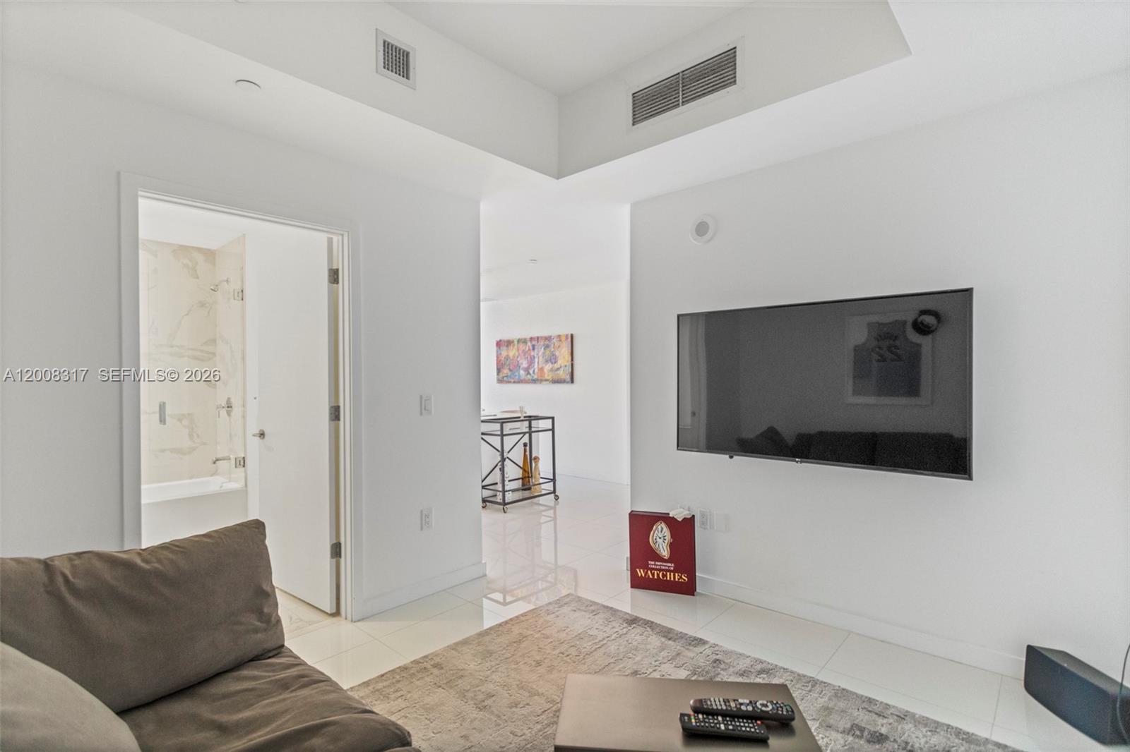851 NE 1st Ave #3707, Miami FL 33132