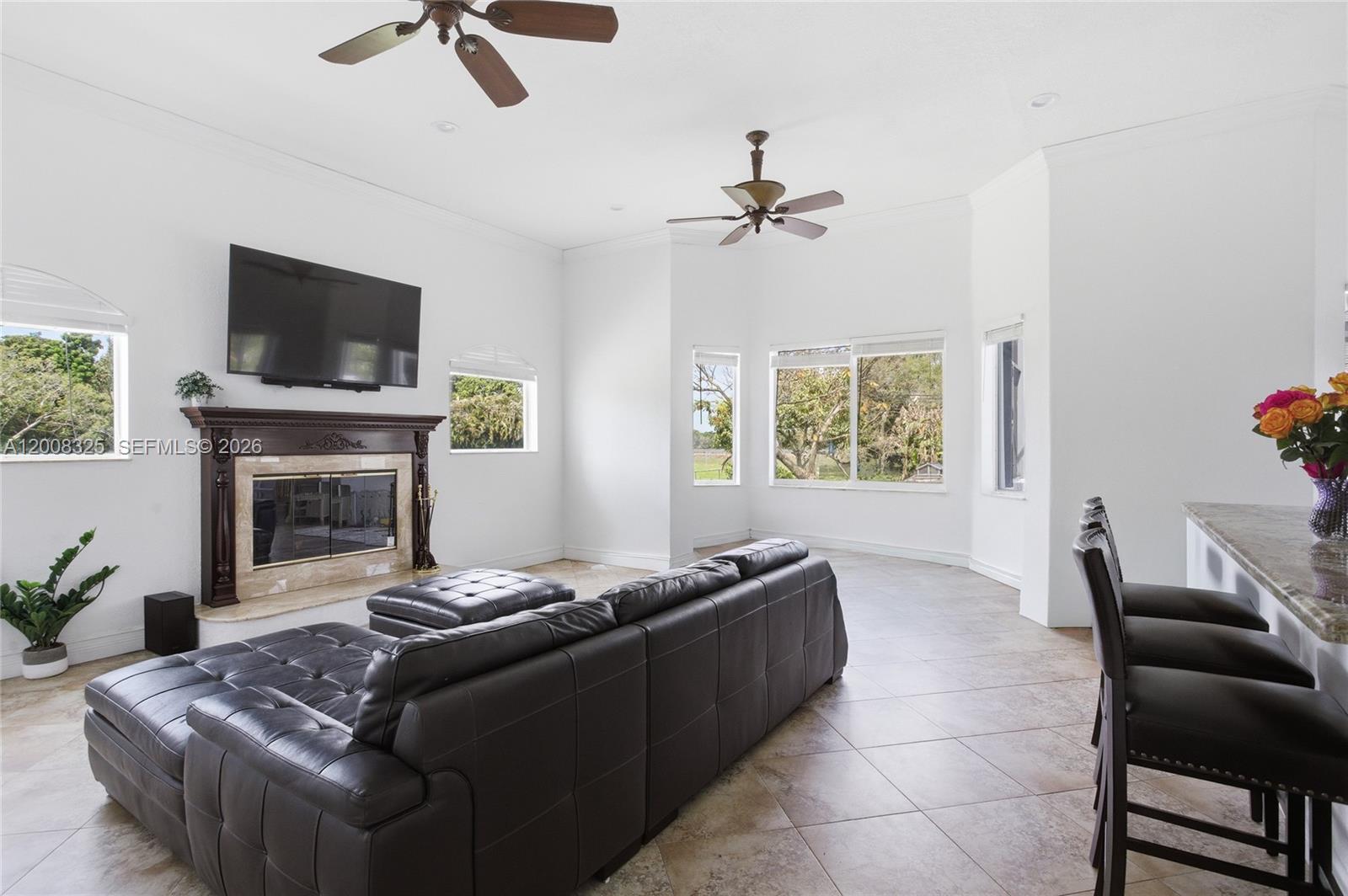20401 SW 48th Pl, Southwest Ranches FL 33332