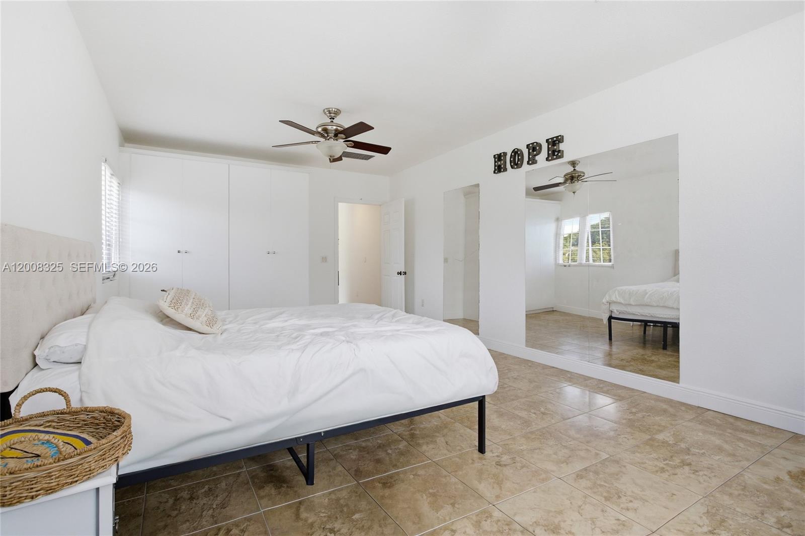 20401 SW 48th Pl, Southwest Ranches FL 33332