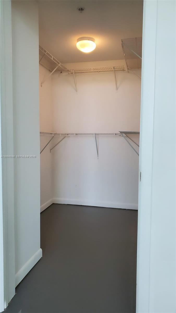 253 NE 2nd St #434, Miami FL 33132